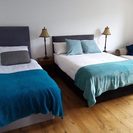 Farnaught House Apartment เวสต์พอร์ต ภายนอก รูปภาพ