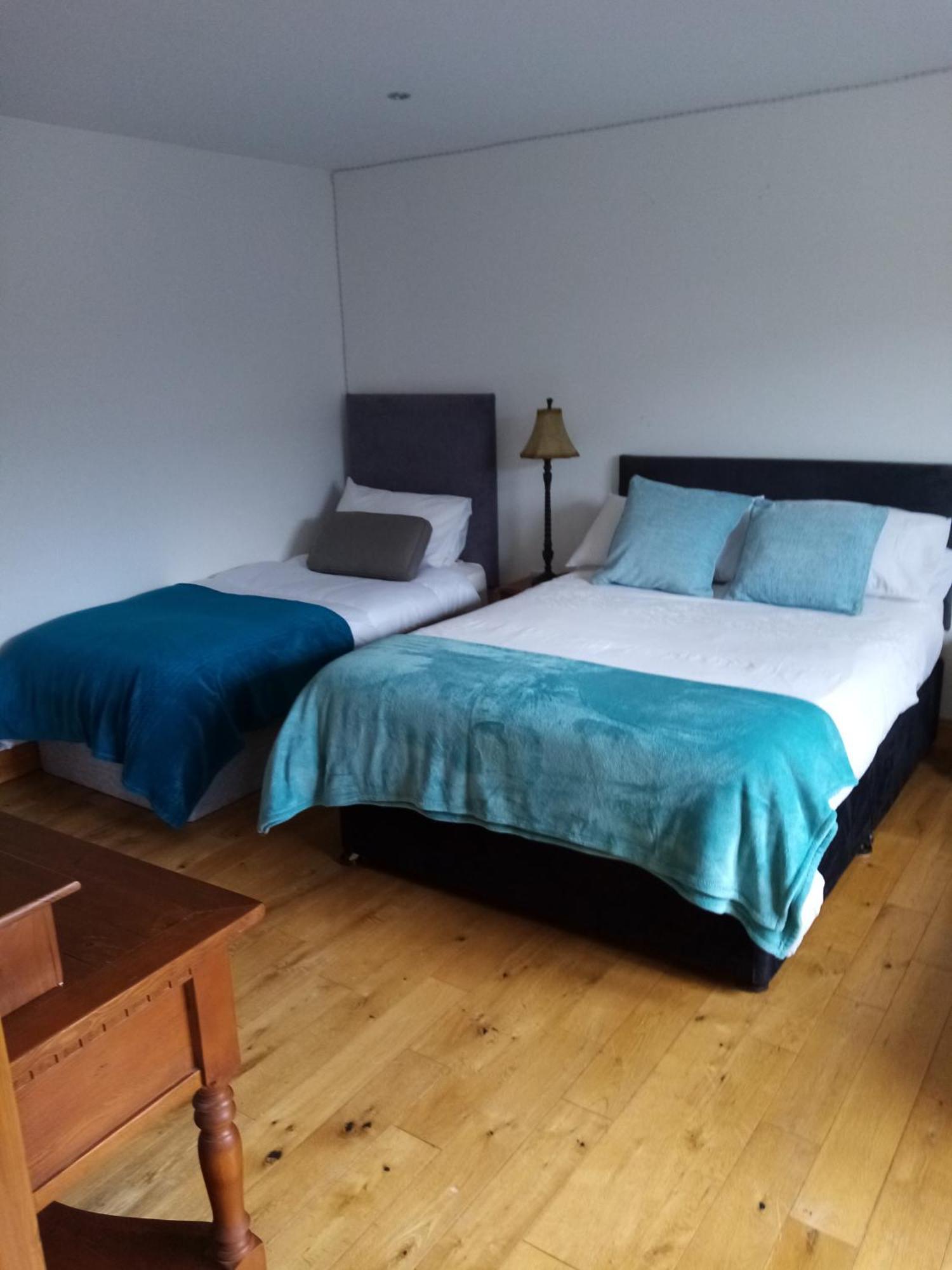 Farnaught House Apartment เวสต์พอร์ต ภายนอก รูปภาพ
